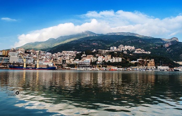 ESCALE, Bejaïa il y a 900 ans : Berceau d’une révolution mathématique Photo-Fateh-Saadou-B%C3%A9jaia